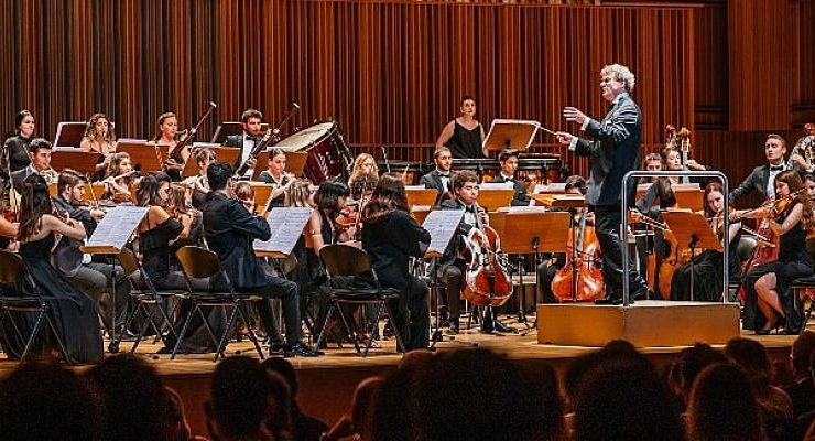 Türkiye Gençlik Filarmoni Orkestrası Avrupa Turnesi İçin Yola Çıktı