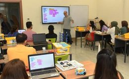 Yenişehir Belediyesinden öğretmenlere lego ve STEM eğitimi
