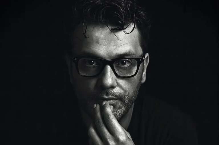 Ahmet Rıfat Albuz Kimdir? Medya ve Dijital İçerik Dünyasında Çok Yönlü Bir İsim